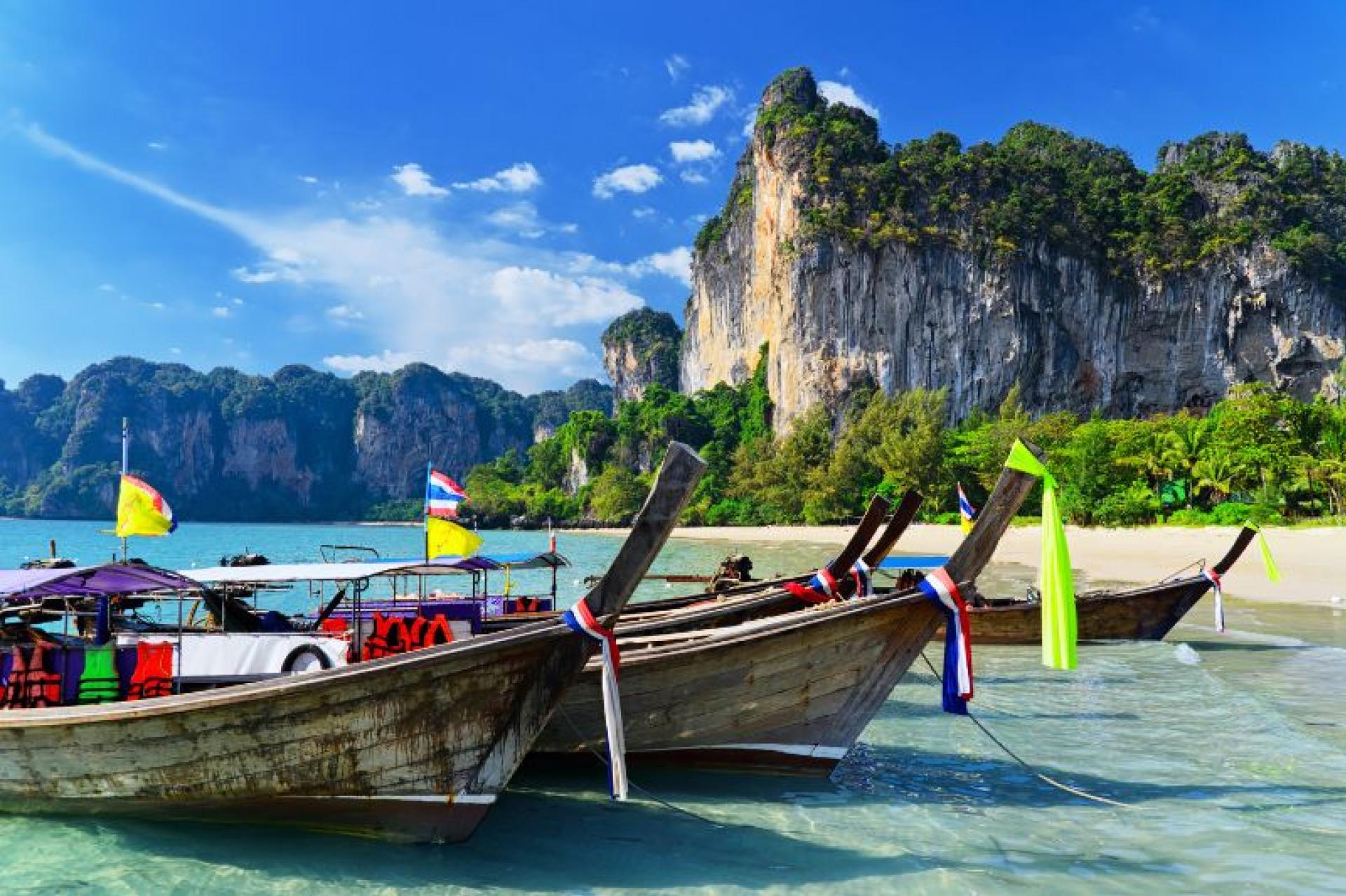 Thailand Phi Phi Islands have become legendary—and for good reason. 