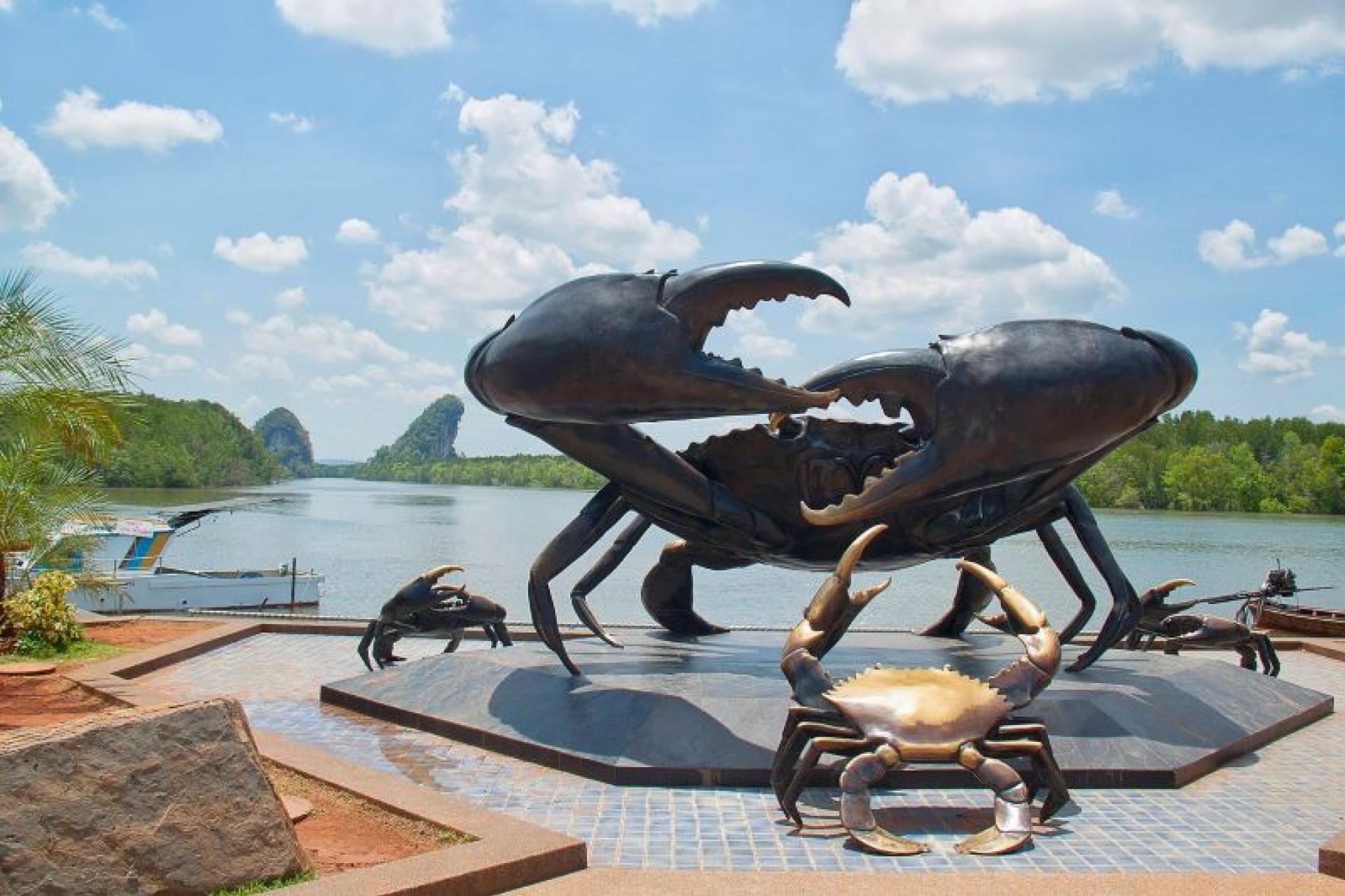 Krabi is known for its beaches, nature, temples, and culture. Don’t miss Lan Pu Dam and Khao Khanap Nam.